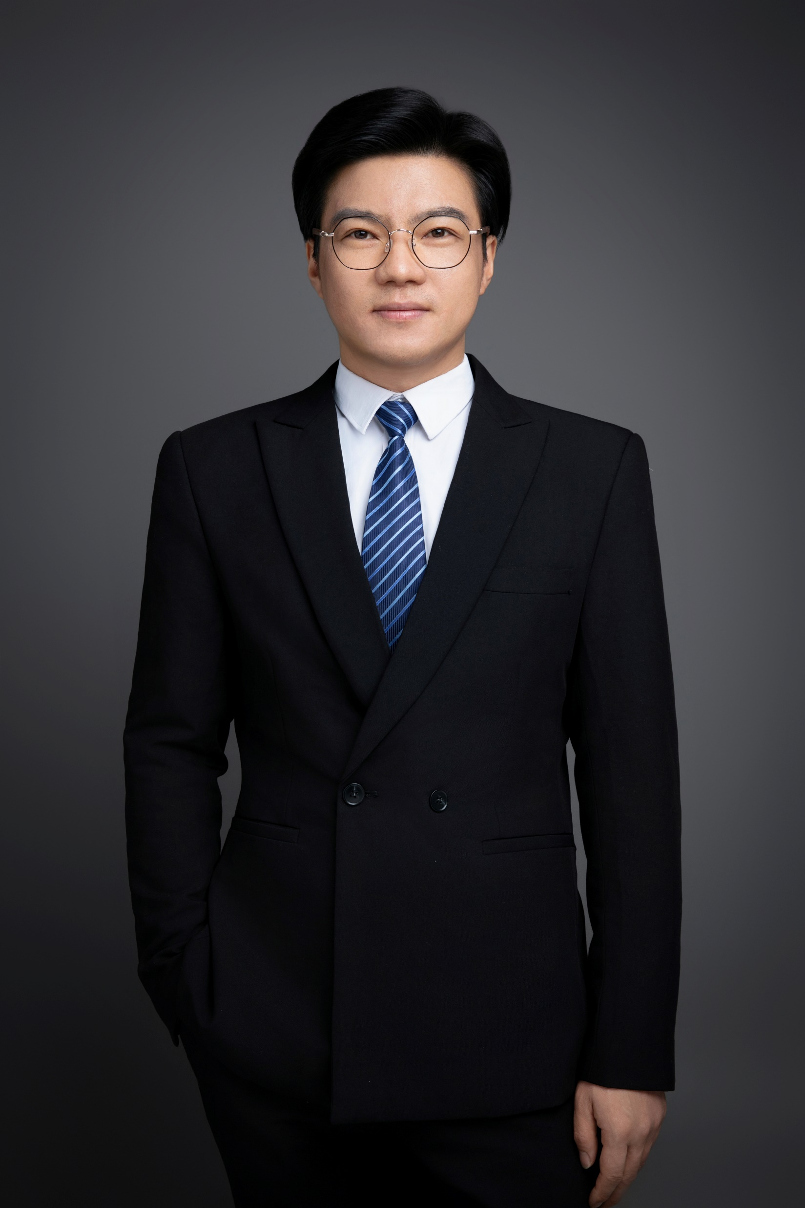包长吉